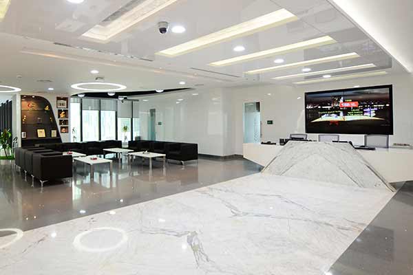 Dubai’s Iconic Architectural Influences on Office Interior Design